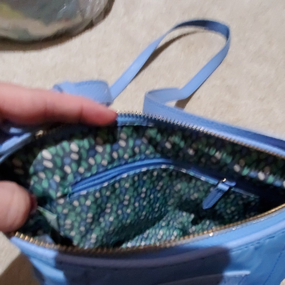 Purse - Picture 3 of 4
